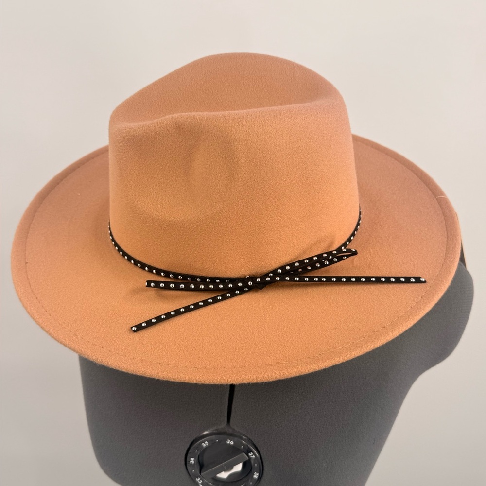 Avenue Zoe Stylish Tan Fedora with Black Polka Dot Band One Size New